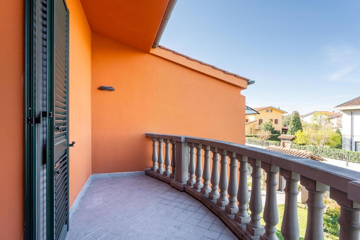 ホテル Casa Fiorita Stabbia エクステリア 写真